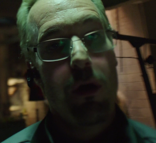 Arquivo:BartonMathis.png
