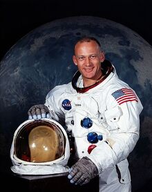 477px-Aldrin.jpg