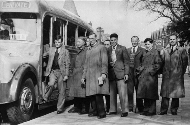 File:AlanTuringBus.jpg