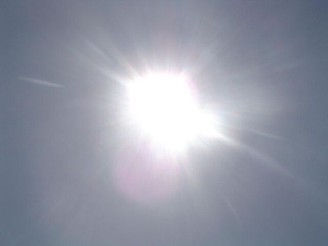 Plik:The Sun.jpg