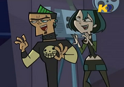 TDI Duncan e Gwen descrivono scena film Horror.png