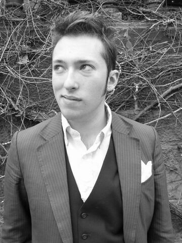 File:Radio self.jpg
