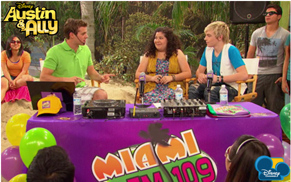 Ficheiro:Dianey Austin & Ally.png