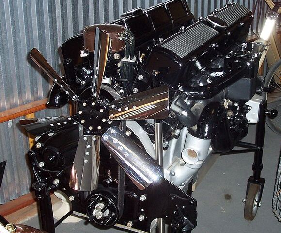 File:Cadillac v16 motor.jpg