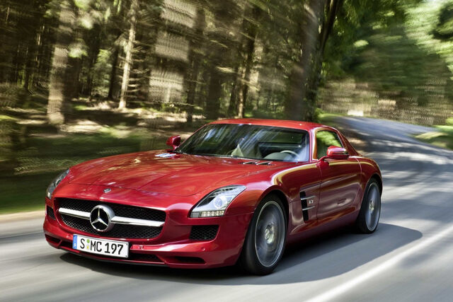 File:Mercedes-SLS-AMG-14.jpg
