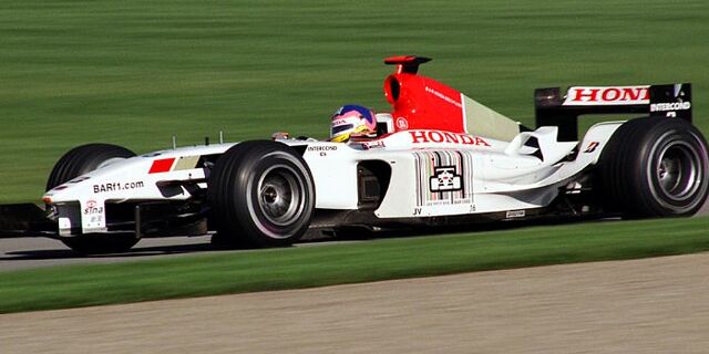 File:Villeneuve BAR USGP 2003.jpg