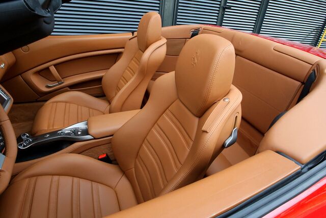 File:49 ferrari cali s.jpg
