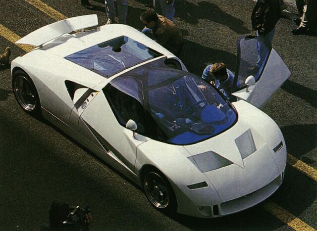 File:Fordgt90conceptcar-l-72c2c4170ed1c206.jpg