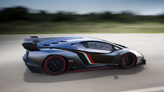File:Gallery veneno03 1920x1080.jpg