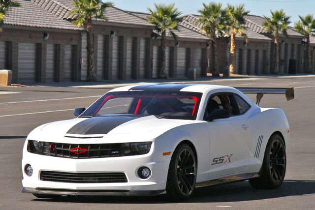 File:SEMA 2010 Camaro SSX-01.jpg