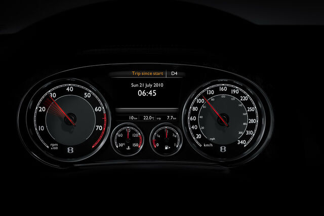 File:2011-Benltey-Continental-GT-22.jpg