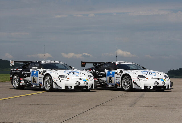 File:Lexuslfa-n24 003.jpg