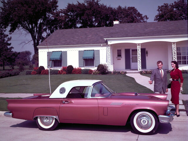 File:1957-Ford-Thunderbird-1600x1200.jpg