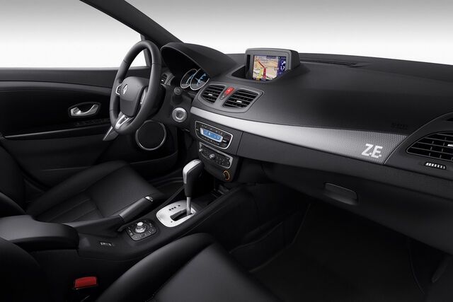 File:Renault-Fluence-ZE-6.jpg