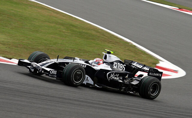 File:Kazuki Nakajima 2008 Japan free practice.jpg