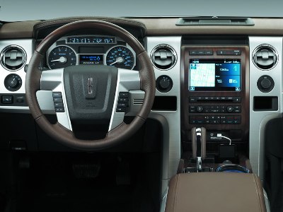 10-2010-lincoln-ltsmall