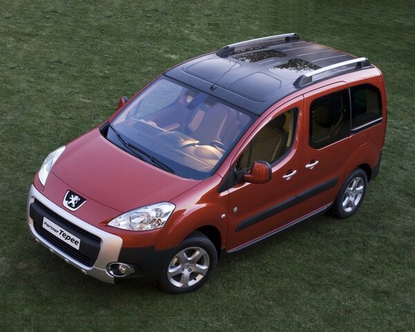 File:Peugeot Partner Tepee.jpg