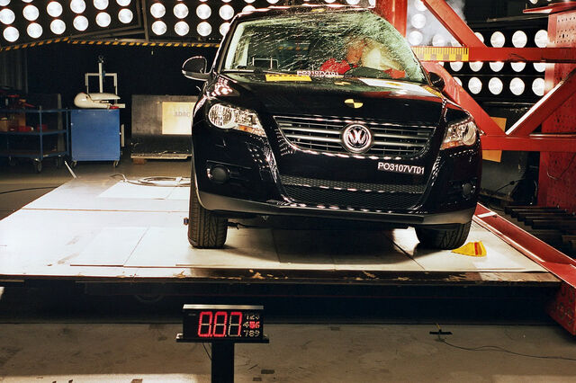 File:VWTIGYAUNEURBC 1.jpg