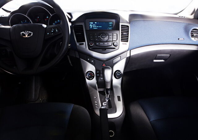 File:Daewoo-Lacetti-2009-6.jpg