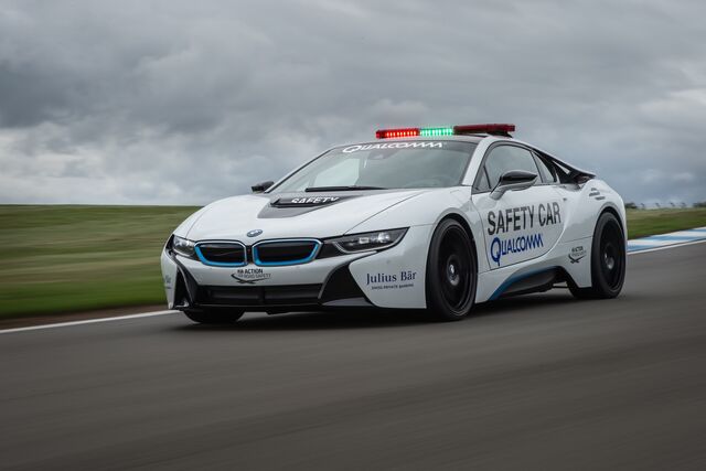 File:Bmw-i8-formula-e-pace-car 100553439 h.jpg