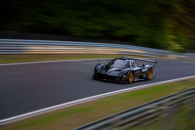 File:2010-06-30-Pagani-08-055m.jpg