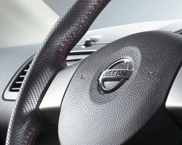 File:Nissan Note 2008 5.jpg