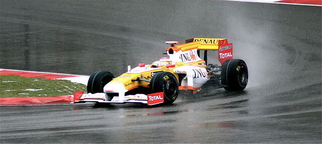 File:Renault 2 China 09.jpg