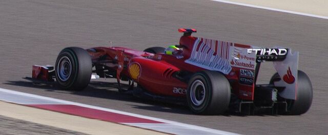 File:Felipe Massa 2010 Bahrain.jpg