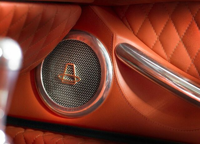 File:Spyker C8 Aileron 7.jpg