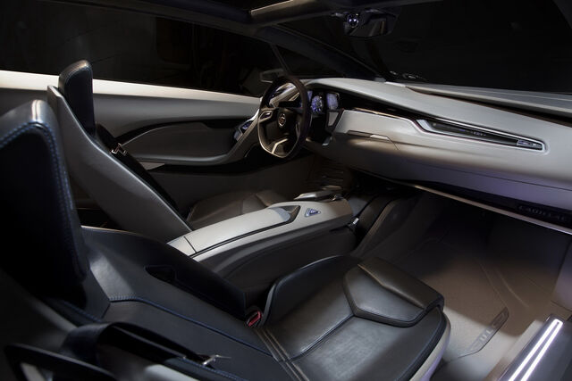 File:Cadillac-ULC-2.jpg