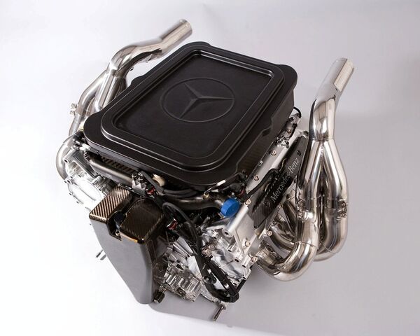 File:McLaren MP4-23 2.jpg
