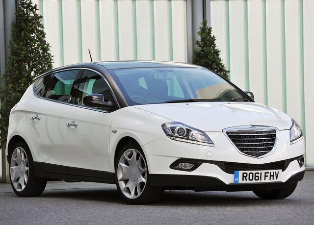File:Chrysler-delta 2012 3.jpg