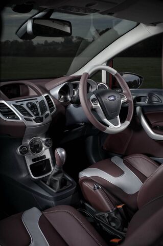 File:Ford-Fiesta-Titanium-Individual-6.jpg