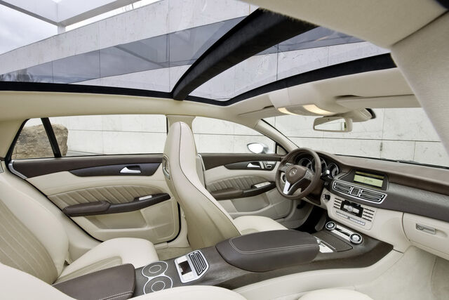 File:Mercedes-Benz-CLS-Shooting-Break-4.jpg