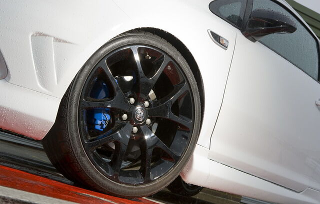 File:Vauxhall-VXR-Arctic-3.jpg
