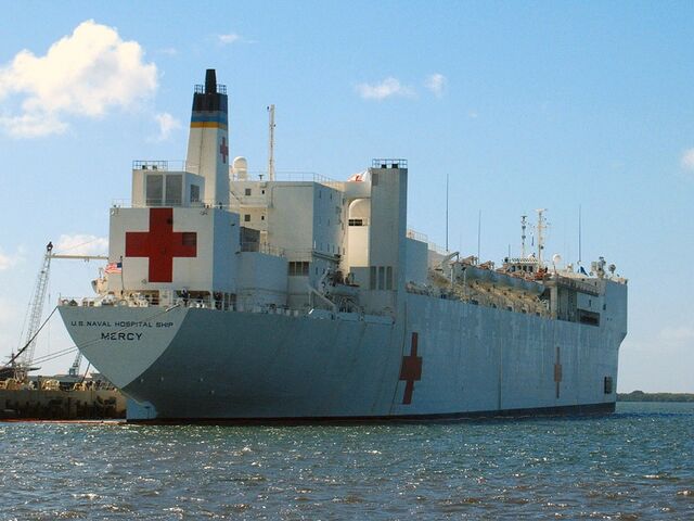 File:USNS Mercy T-AH-19.jpg
