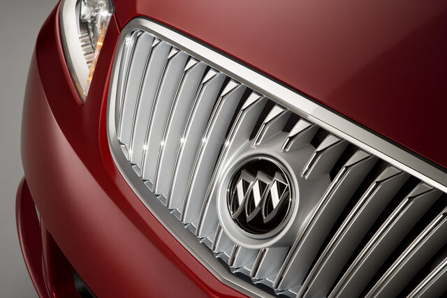 File:Buick-LaCrosse-2010.jpg