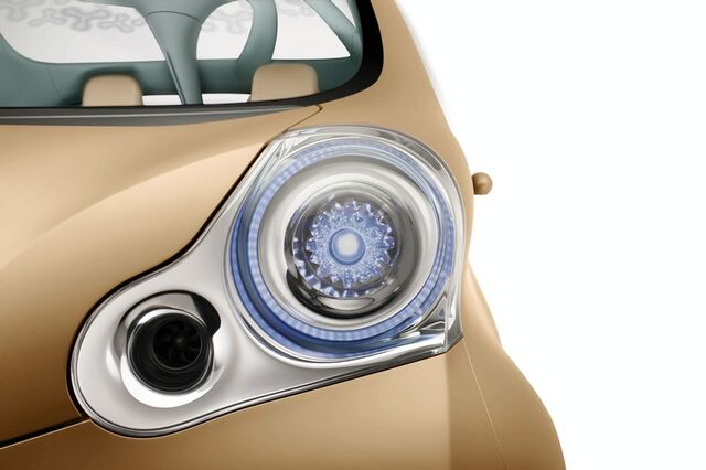 File:Nissan Nuvu Concept 5.jpg