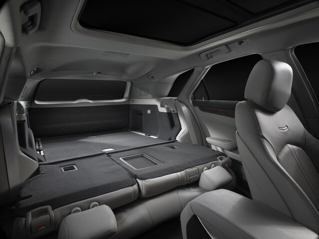 File:Cadillac-CTS-Sport-Wagon-15.jpg