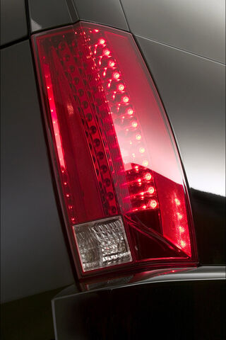 File:Cadillac-escalade 2007 11.jpg