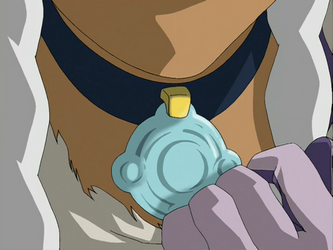 Bestand:Yue's ketting.png