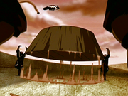 Guardias le lanzan rocas a Appa.png