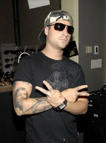 File:Johnny Christ.jpg