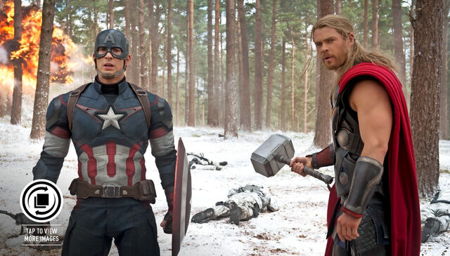 Datei:Avengers-age-ultron-captain-america-thor.jpg