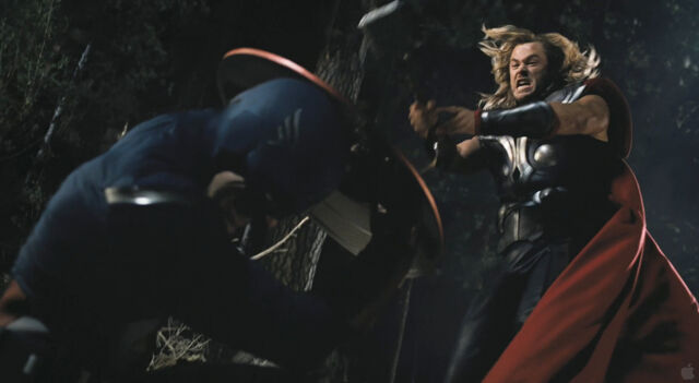 Datei:Chris-Evans-The-Avengers-Captain-America-4.jpg