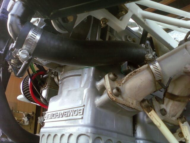 File:582LeakingGearbox02.jpg