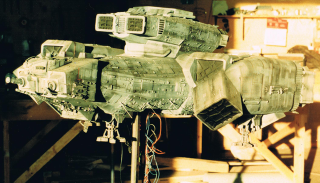 File:Alien-slide-016.png
