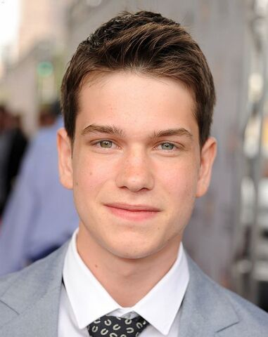 File:Liam James.jpg