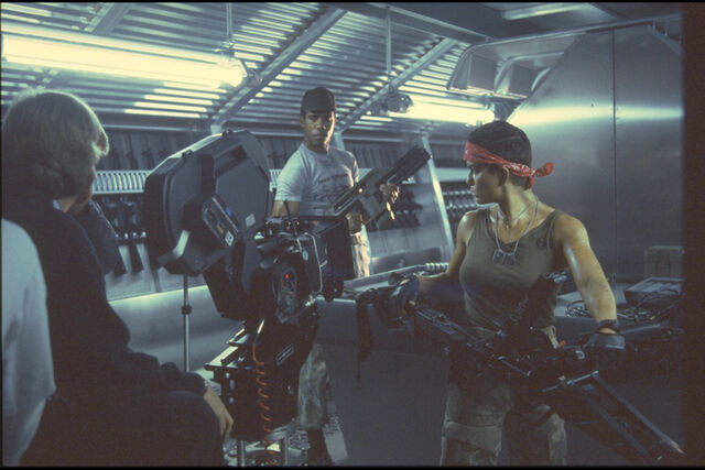 File:Aliensbtsfrostvasquezsmall.jpg