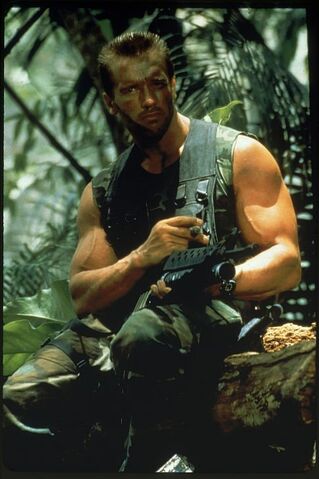 ファイル:Alan "Dutch" Schaeffer.jpg